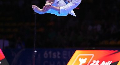 Avrupa Karate Şampiyonası'nda Enes Özdemir altın madalya kazandı