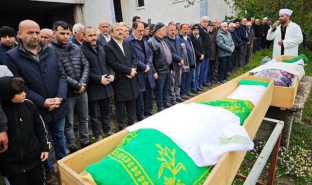 Aynı gün hayatını kaybeden anne ve oğlu toprağa verildi