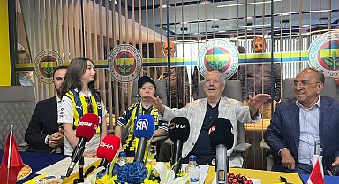 Aziz Yıldırım'dan Sakarya Fenerbahçeliler Derneği'ne ziyaret