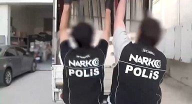 Bağcılar'da duş teknelerinin arasına gizlenmiş 92,5 kilogram uyuşturucu ele geçirildi