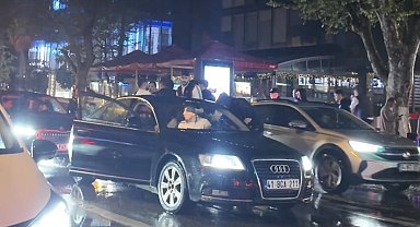Bağdat Caddesi'nde Galatasaray taraftarlarına tepki
