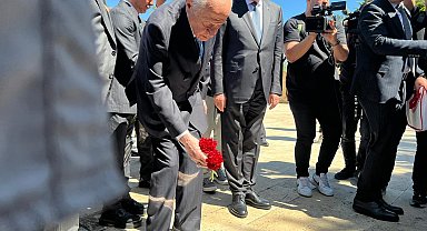 Bahçeli, Ülkücü Şehitler Anıtı'nı ziyaret etti