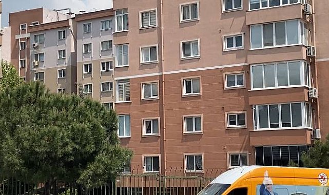 Bahçelievler'de eşini bıçaklayarak yaralayan koca karakola teslim oldu