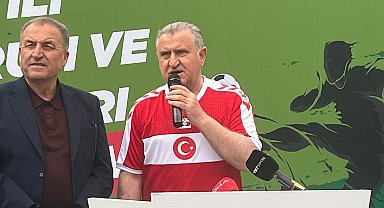 Bakan Bak: Spor, toplumları birleştiren önemli bir olgu