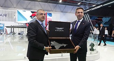 Bakan Bayraktar: Saha Expo bir iftihar vesilesi