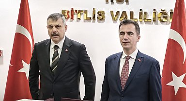 Bakan Çiftçi, Bitlis'te