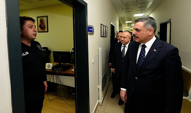 Bakan Çiftçi, polis merkezi amirliğini ziyaret etti