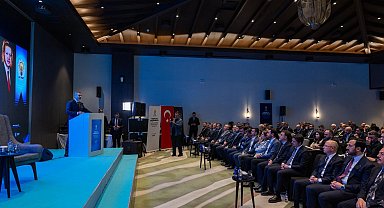 Bakan Fidan, Bursa'da AK Parti Doğu Marmara Bölge Strateji Toplantısı'na katıldı