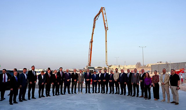 Bakan Fidan, Katar Türk Okulu inşaatında incelemelerde bulundu