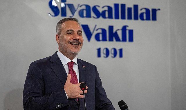 Bakan Fidan, Siyasallılar Vakfı'nı ziyaret etti