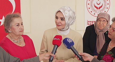 Bakan Göktaş'tan huzurevi sakinlerine anneler günü ziyareti