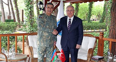 Bakan Güler, Azerbaycanlı mevkidaşı Hasanov ile görüştü