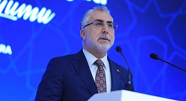 Bakan Işıkhan: Teknoloji, insanı güçlendiren bir araç olmalıdır