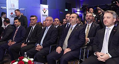 Bakan Kacır: Bakanlık olarak 300 milyon dolarlık kaynağı girişim sermayesi fonlarına aktaracağız