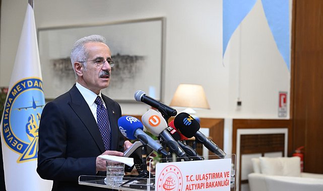 Bakan Uraloğlu: Hava yollarında hedefimiz 270 milyon yolcu