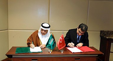 Bakan Yardımcısı Heybet, Suudi mevkidaşı Al-Biyari ile görüştü