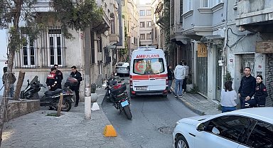 Beyoğlu'nda 28 yaşındaki Ramazan evinde ölü bulundu; kız arkadaşı gözaltına alındı