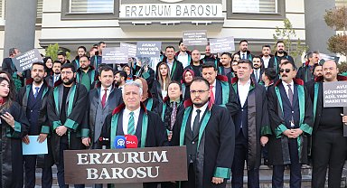 Bıçaklı saldırıya uğrayan avukat yara almadan kurtuldu; barodan destek açıklaması
