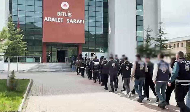 Bitlis merkezli 6 ilde yasa dışı bahis ve dolandırıcılık operasyonu: 15 tutuklama