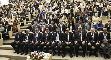 Bitlis'te 1. Uluslararası Sağlık ve Tıp Bilimleri Kongresi başladı