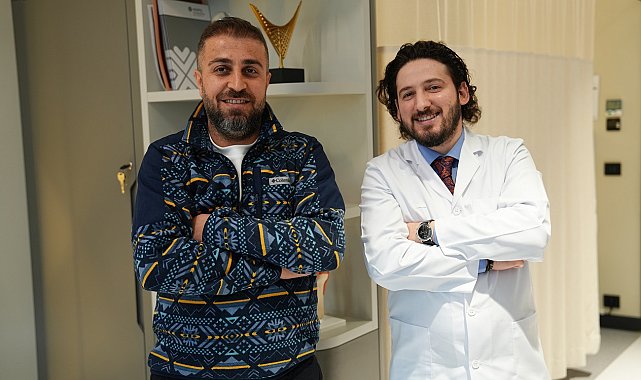 Böbrek kanseri nedeniyle felç geçiren hasta sağlığına kavuştu