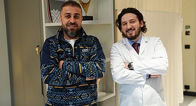 Böbrek kanseri nedeniyle felç geçiren hasta sağlığına kavuştu