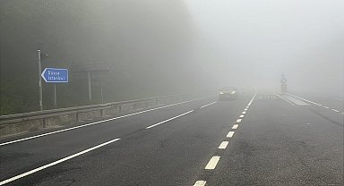 Bolu Dağı'nda sis etkili oldu