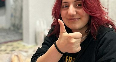 Burun estetiği ameliyatı sonrası ölen Hatice, gelinlikle son yolculuğa uğurlandı