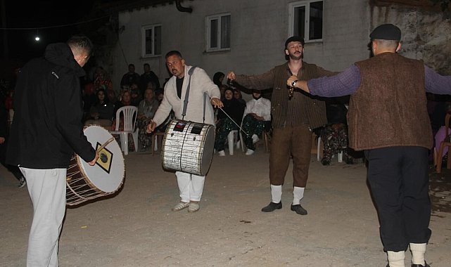 Çanakkale'de 82 yıllık bayram eğlencesi