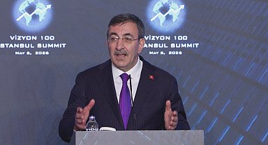 Cevdet Yılmaz: Türkiye, dünyanın bağlantı noktası konumunda olan bir ekonomidir