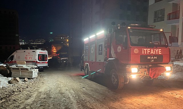 Cezaevinden izinli çıkan koca, eşi ile evde bulunan kadını bıçakladı