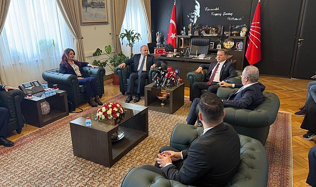 CHP TBMM Grubu'nda bayramlaşma