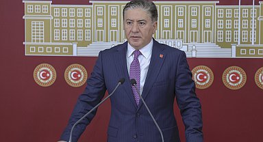 CHP'li Emir: CHP'nin seçilmiş yönetimini yenmeleri gerekiyor