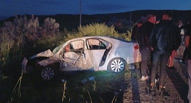 Çorum'da iki otomobil çarpıştı: 1 ölü, 6 yaralı