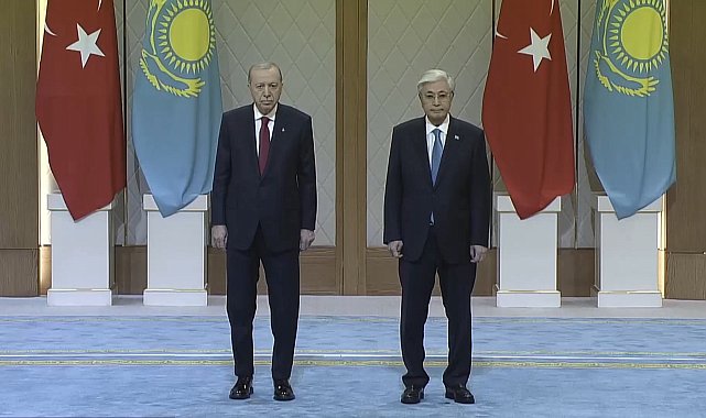 Cumhurbaşkanı Erdoğan, Kazakistan'da resmi törenle karşılandı