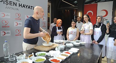 Depremzede kadınlar, Antalya'da şeflerle buluştu
