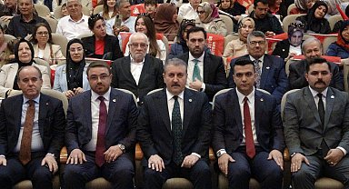 Destici: Onca yolsuzluğa rağmen pişkin pişkin ortalıkta geziyorlar
