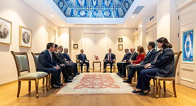 Dışişleri Bakanı Fidan, IKBY Başbakanı Barzani ile İstanbul'da görüştü