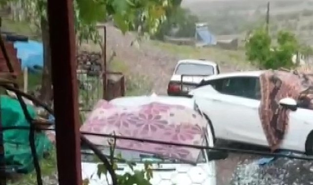 Diyarbakır'da sağanak ve dolu etkili oldu