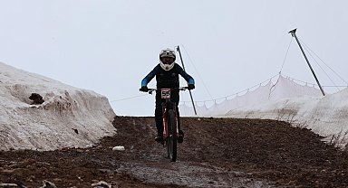 Downhill Türkiye Şampiyonası'nda 100 sporcu mücadele etti