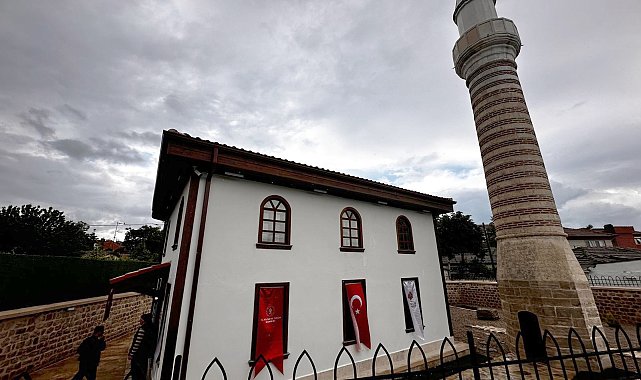 Edirne'de restore edilen tarihi mescit, cami olarak ibadete açıldı