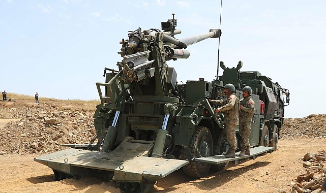 EFES-2026 Tatbikatı kapsamında Panter obüsü ile fiili müşterek atışı gerçekleştirildi