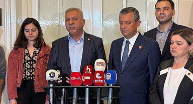 EMEK Partisi'nden, Özgür Özel'e TBMM'de ziyaret