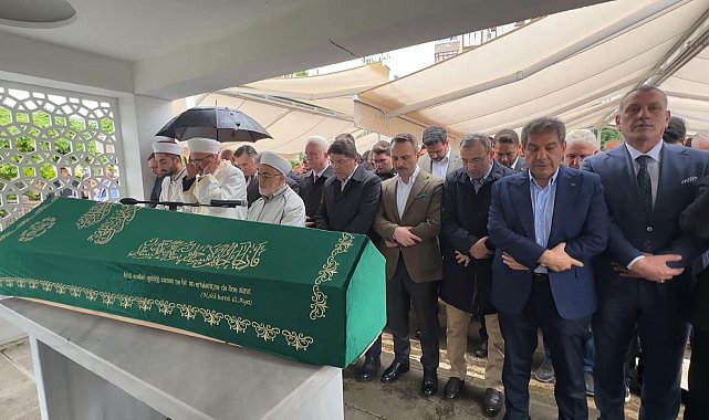 Eski Adalet Bakanı Tunç'un kayınpederi son yolculuğuna uğurlandı
