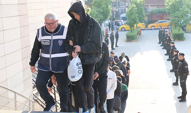 Eskişehir'de, yasa dışı bahis operasyonu şüphelileri adliyede