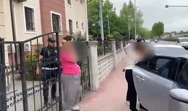 Evden ziynet eşyası çalan 2 kadından 1'i tutuklandı