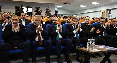 Faruk Acar, Bağımlılıkla Mücadelede Medyanın Rolü' paneline katıldı