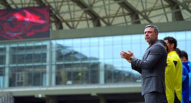 Fenerbahçe arsaVev, Kadın Futbol Süper Ligi'nin şampiyonu oldu