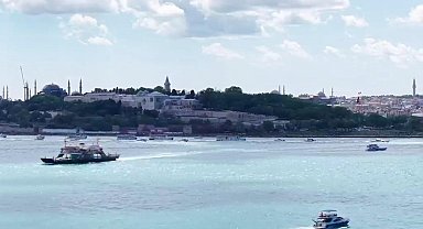 Fetih kutlamaları kapsamında Sarayburnu'ndaki gemi korteji havadan görüntülendi - 2 la