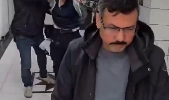 Firari hükümlü, 2 aydır yaşadığı cami tuvaletinde yakalandı